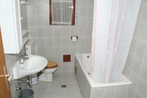 Apartments By The Sea Mandre, Pag - 4123