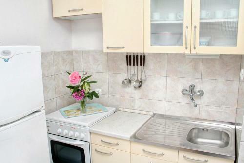 Apartments By The Sea Mandre, Pag - 4123
