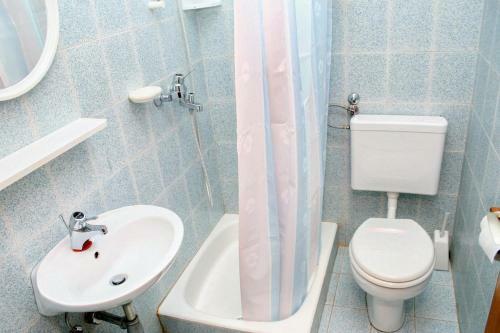Apartments By The Sea Mandre, Pag - 4123
