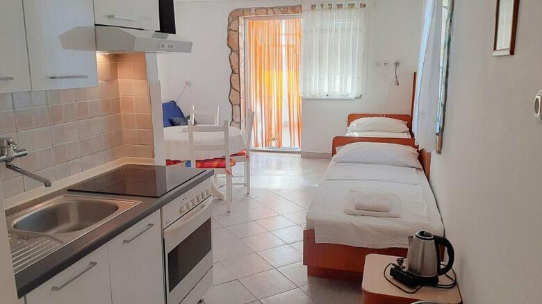 Apartments Din
