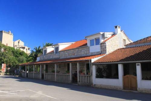 Apartments With Wifi Lastovo - 8343