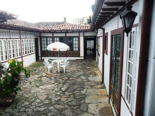 Hostal Pousada Nello Nuno