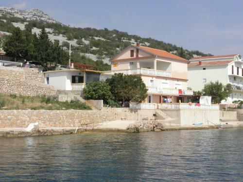 Apartments Dalibor