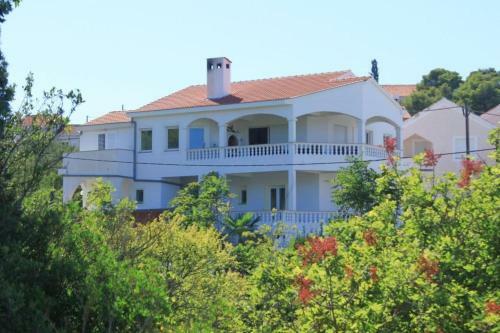Apartments By The Sea Lukoran (Ugljan) - 8383