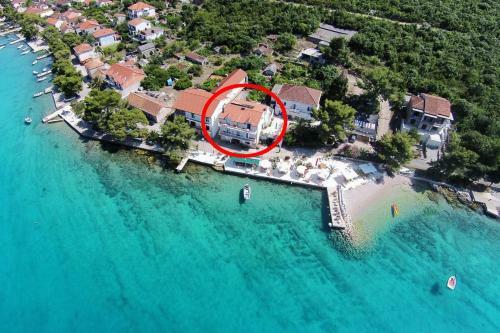 Hostal Double Room Loviste 10181a