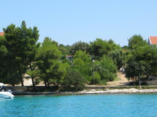 Holiday Home Artina 1