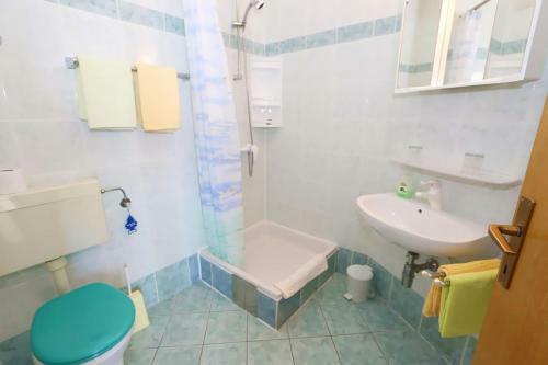 Apartments By The Sea Jakisnica, Pag - 6584