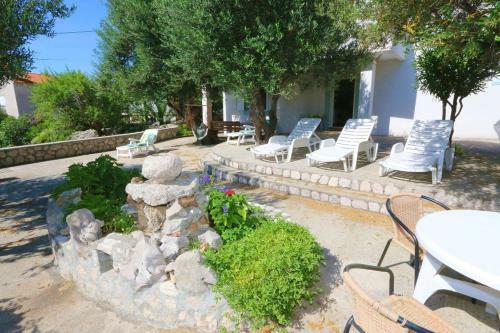 Apartments By The Sea Jakisnica, Pag - 6584