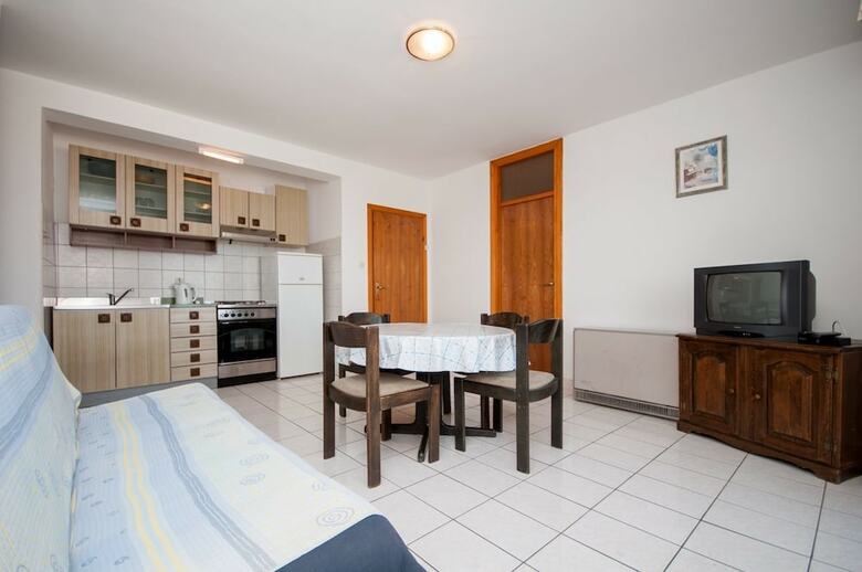 Apartments Josip