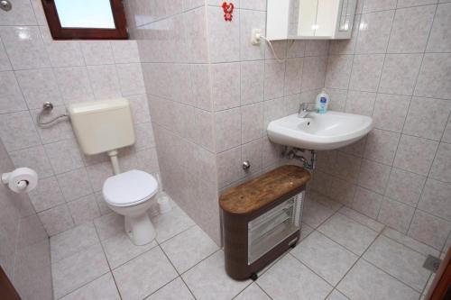 Apartments By The Sea Lun, Pag - 6450