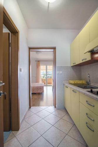 Hostal Apartments Luci And Kety