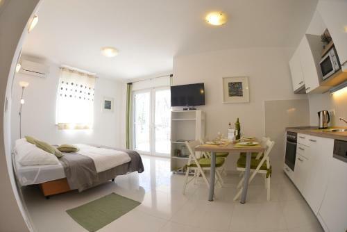 Apartment Lavanda Ruzmarin