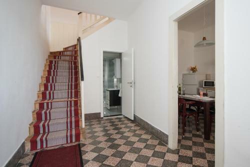 Apartments Smoky M
