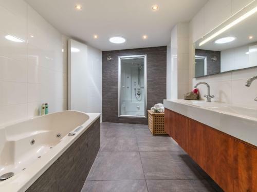 Detached Water Villa In Kortgene By The Sea