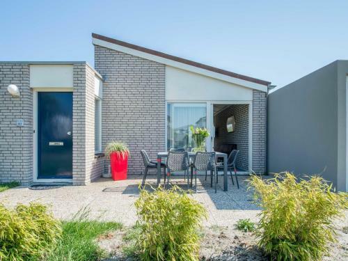 Striking Holiday Home In Kamperland With Marina Views
