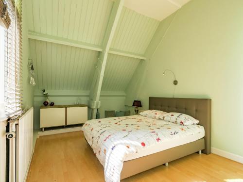 Spacious Villa In Sint Jacobiparochie Near Sea