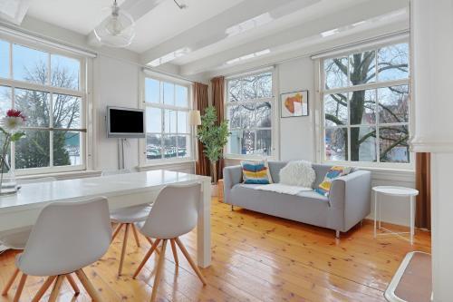 Waterview Apartment Amsterdam
