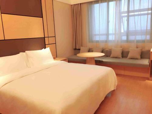 Ji Hotel Jining Jiningyu Road Guihe Plaza
