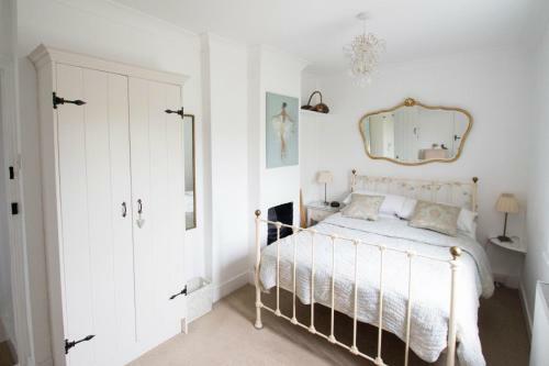 Bed & Breakfast Flint Cottage