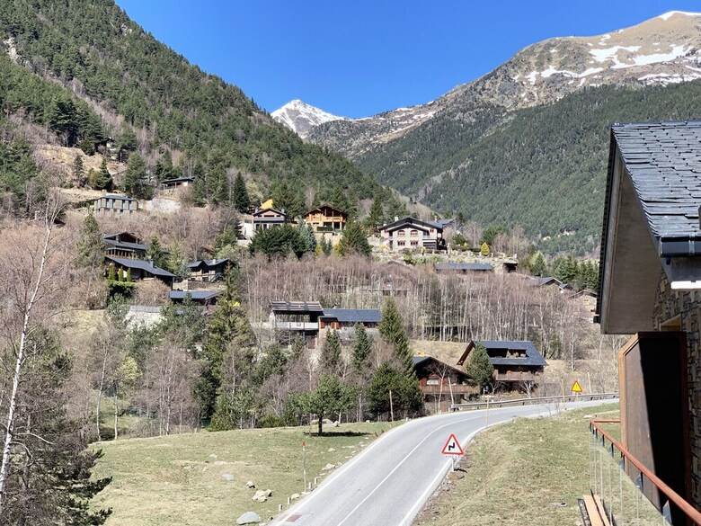 Apartamentos Llorts Ordino 3000