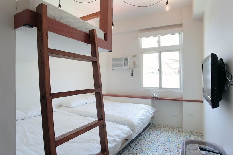 Stay Hotel