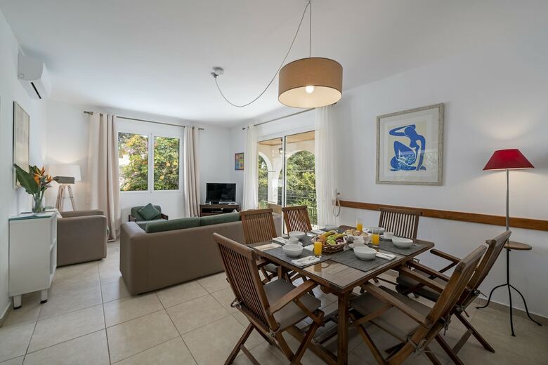 Villa Am�lia
