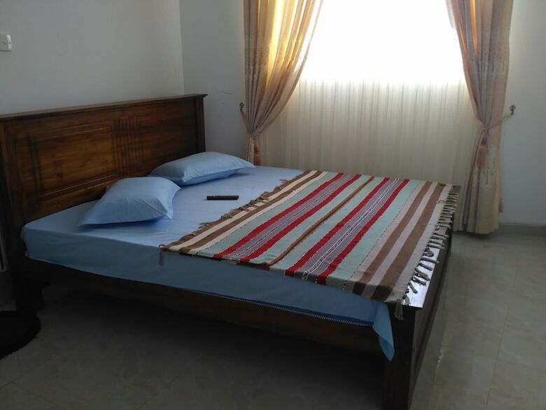 Hotel Dam House