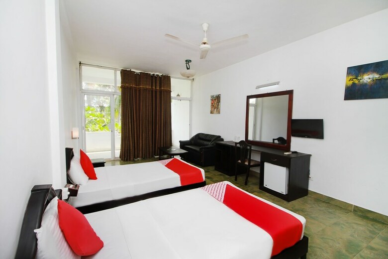 Hotel Oyo 253 The White Haven