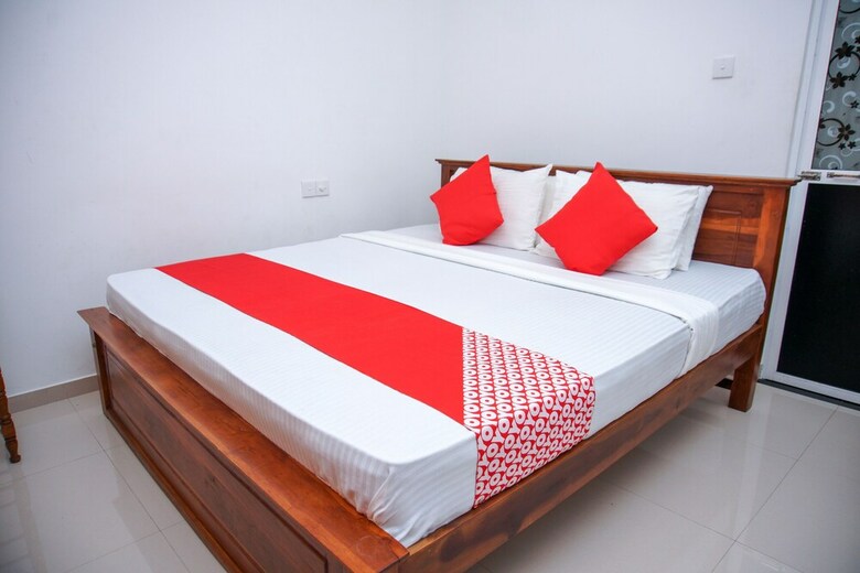 Hotel Oyo 380 Sapphire Home Stay