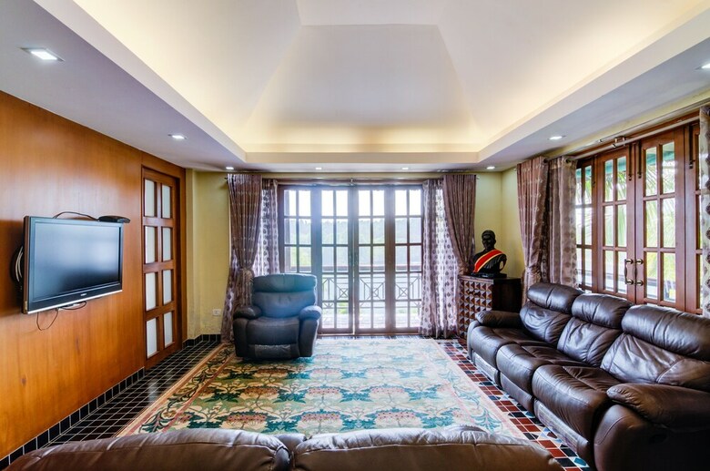 Hotel Shantai By The Lake