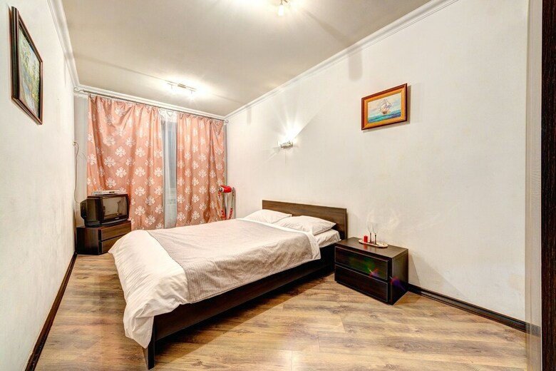 Apartment Lva Tolstoho