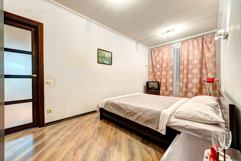 Apartment Lva Tolstoho