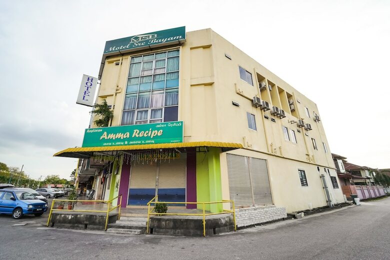 Hotel Oyo 44058 Motel Sre Bayam