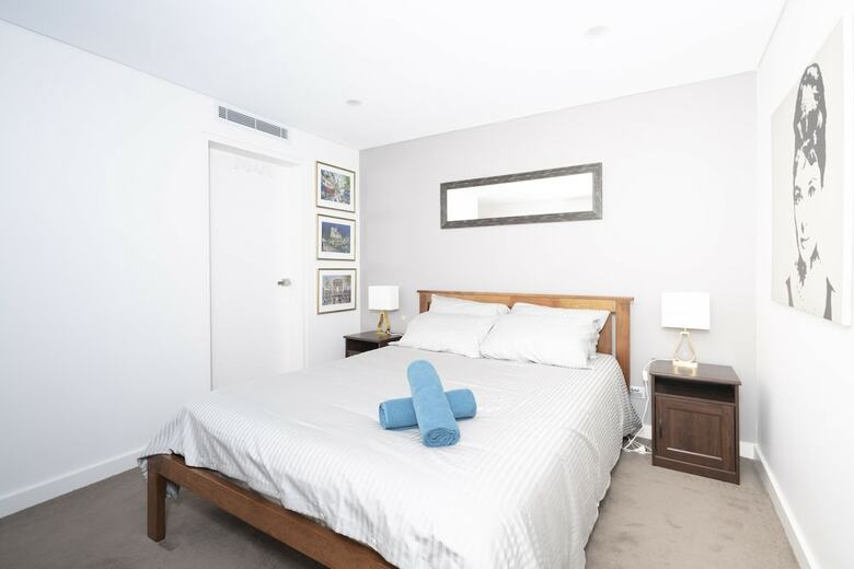 Luxury Villa Darlington - Vine