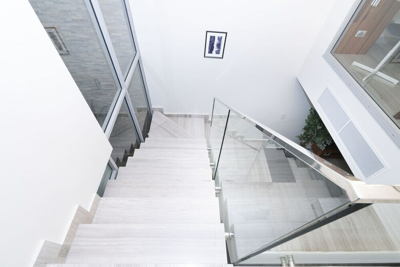 Luxury Villa Darlington - Vine