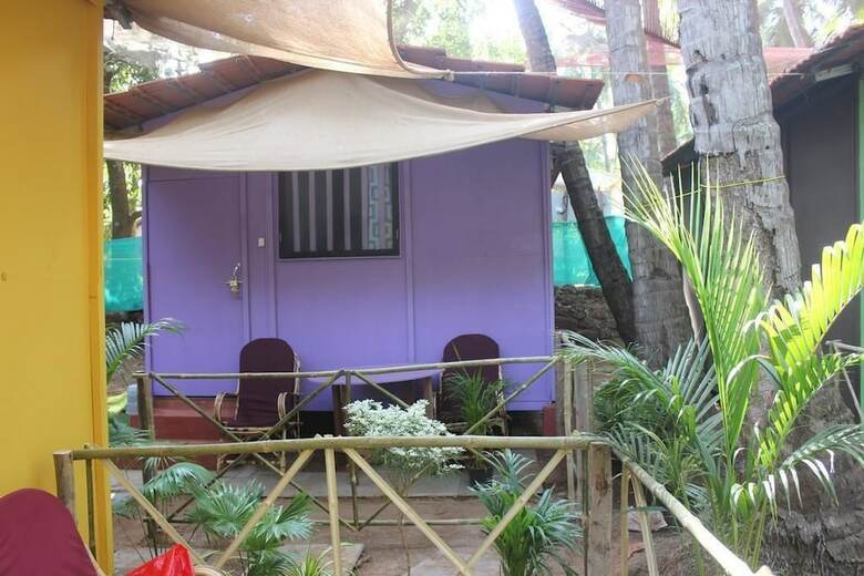 Hotel Saturn Beach Cottage