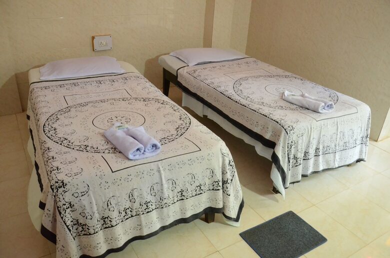 Hotel Molyma Resorts