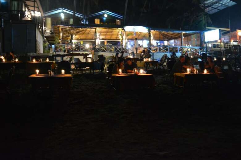 Hotel Royal Touch Beach Huts & Restaurant