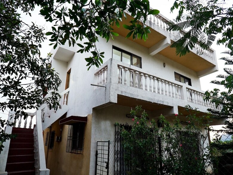 Apartamento Oyo 19625 Home Alluring 2bhk Karla Caves
