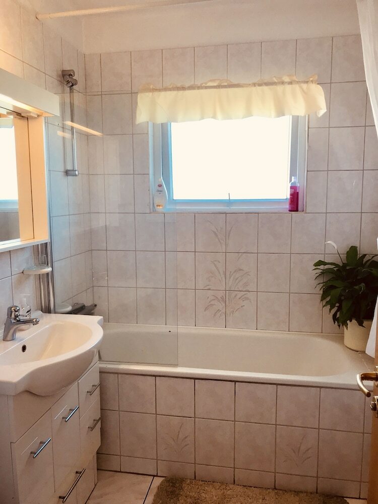 Hotel Guesthouse �rn�