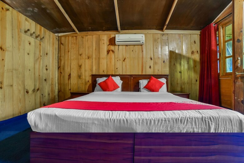 Hotel Oyo 26690 Neptune Point Premium Cottages