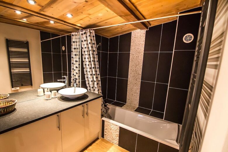 Le Savoy Luxury Private Apartment