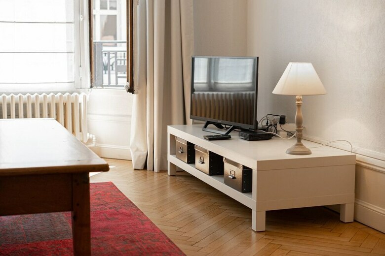 La Perle D'annecy Private Apartment
