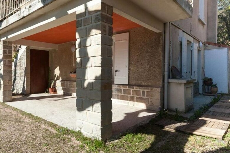 C�zanne Private Garden Apartment