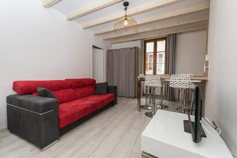 T2 Apartment Mezza Old Town