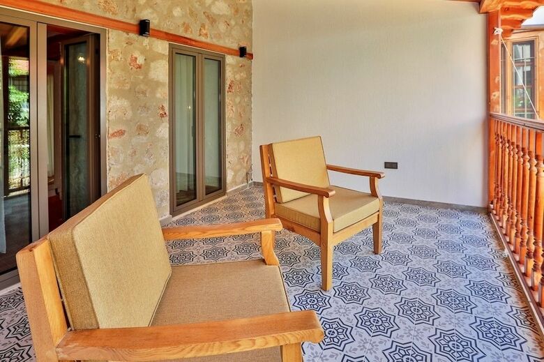 Hotel Pier House