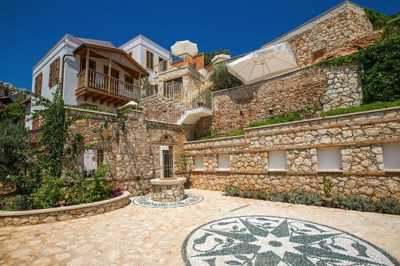 Hotel Pier House