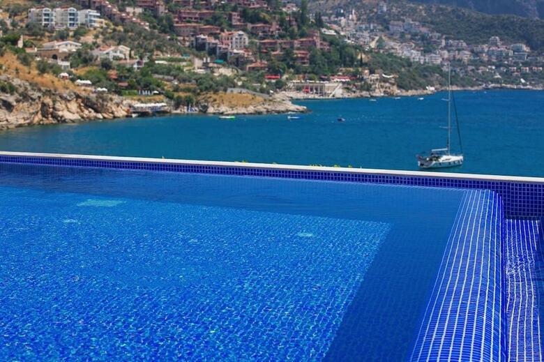 Hotel Pier House