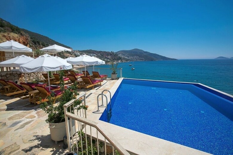 Hotel Pier House