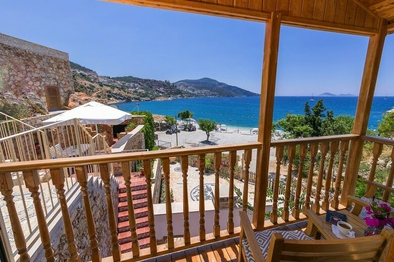 Hotel Pier House